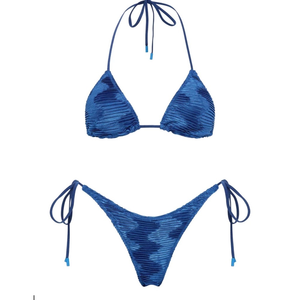 Triangl textured side tie bikini - worn once - size XS